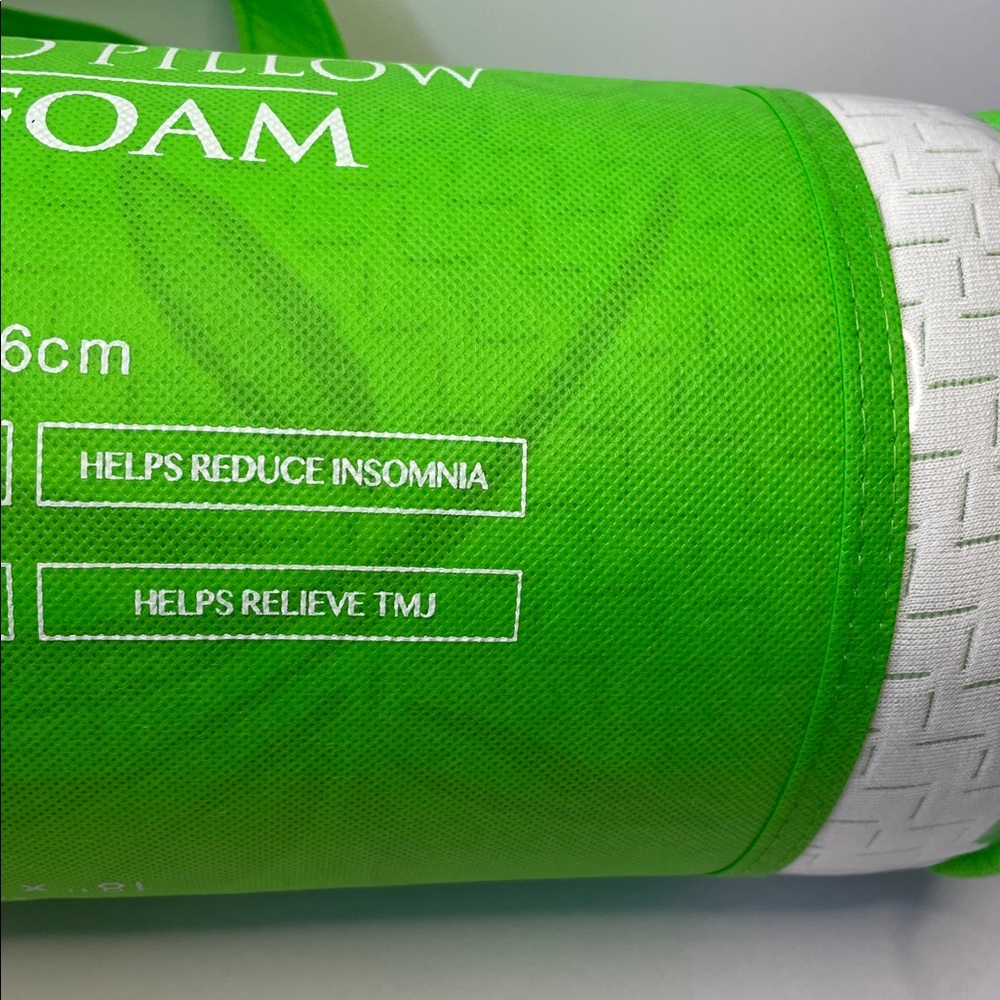 NWT 5 Star Home Fashion Cool Bamboo Memory Foam Pillow (Queen) - Picture 4 of 5